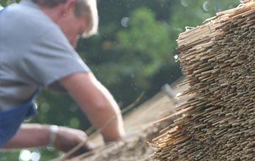 professional Cwm Twrch Uchaf thatchers